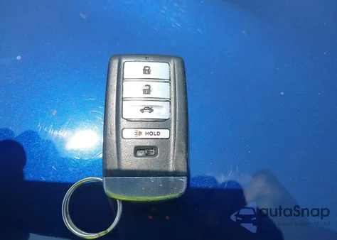 2017 Acura Tlx из США, поврежденный, VIN 19UUB1F35HA001574